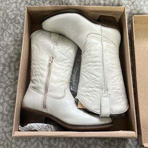 Steve Madden cowboy boot
